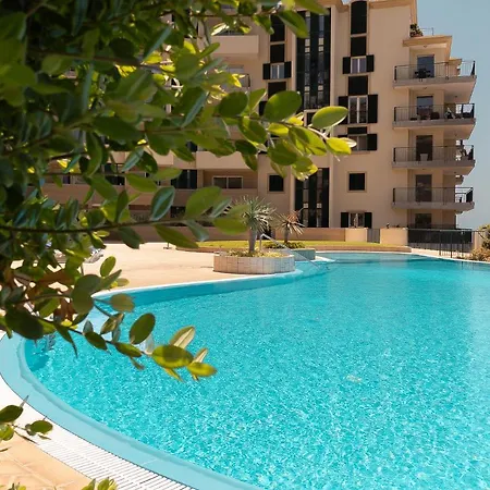 Ocean View And Infinity Pool Apartment Funchal (Madeira)