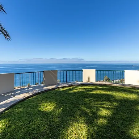 Ocean View And Infinity Pool *