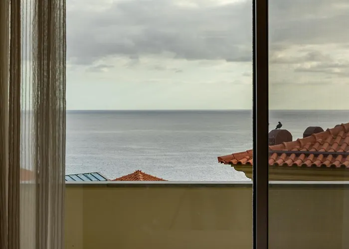 Ocean View And Infinity Pool Funchal (Madeira)
