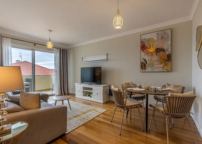 Ocean View And Infinity Pool * Funchal (Madeira)